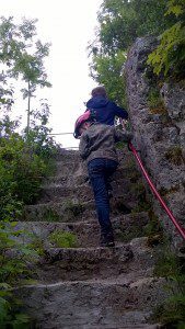 Aufstieg zum Wallersteiner Felsen im Ries