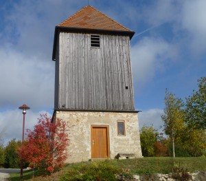 Glockenturm in Schrattenhofen