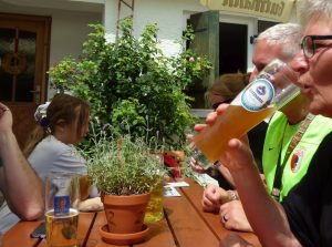 Romantischer Biergarten in Deiningen