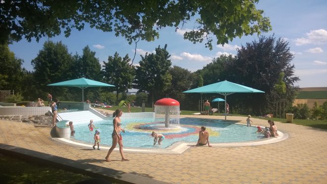 Kinderschwimmbecken im Wertinger Freibad