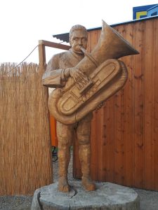 Aufheimer Gartenfest Musikant aus Holz