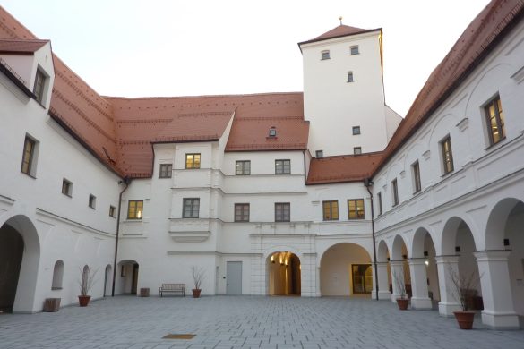 Innenhof Wittelsbacher Schloss Friedberg